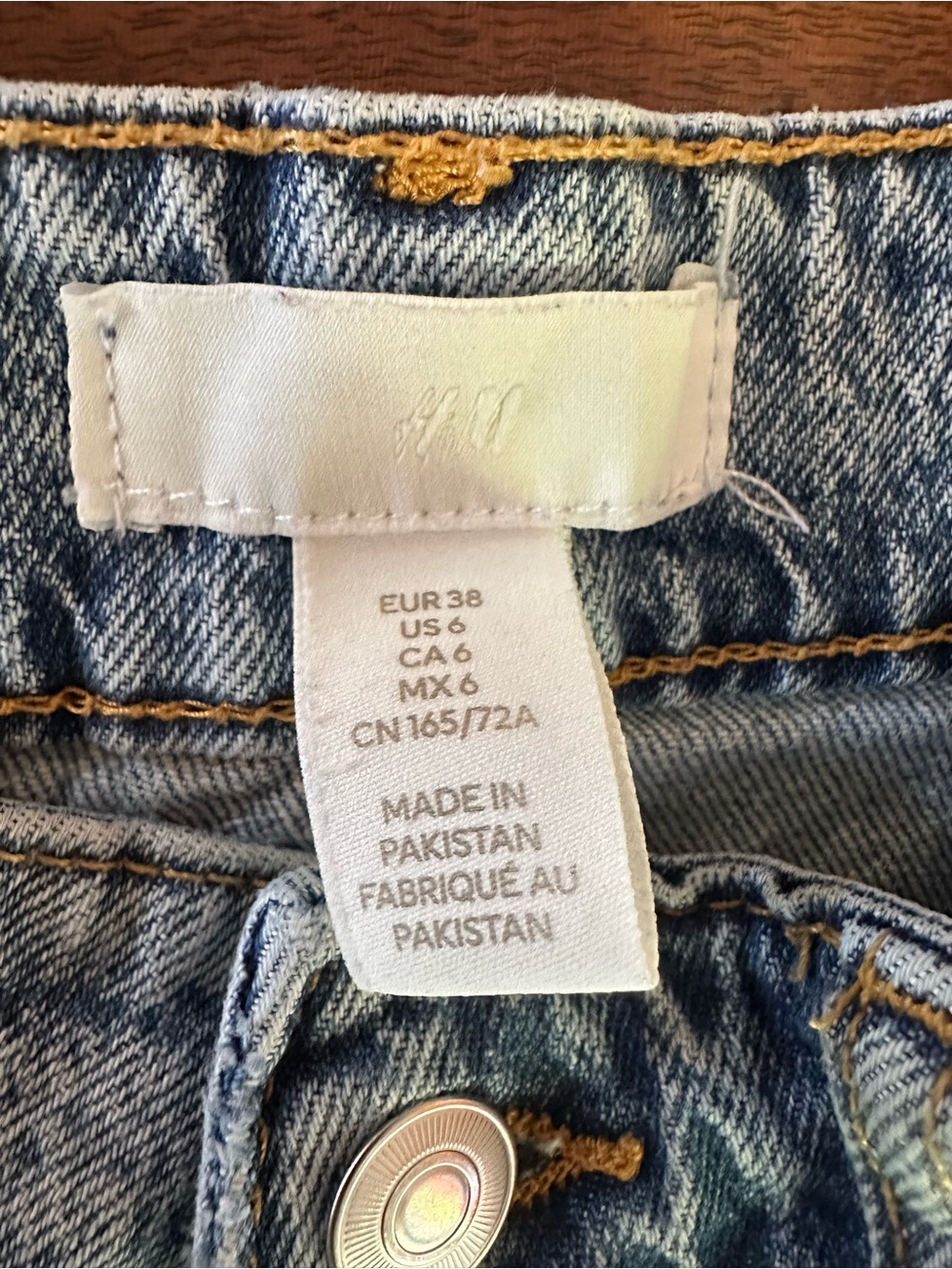 H&M High Waist Wide Leg Jeans Light Wash Denim Size 6 26x30 - Picture 5 of 10